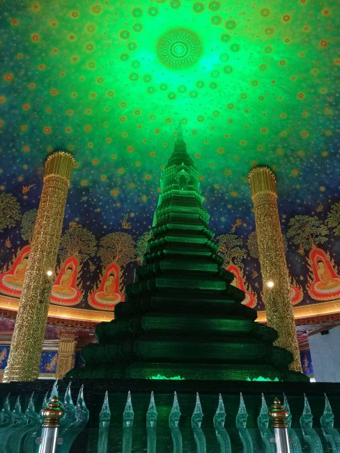インスタ映タイの寺ワットパクナムの全貌